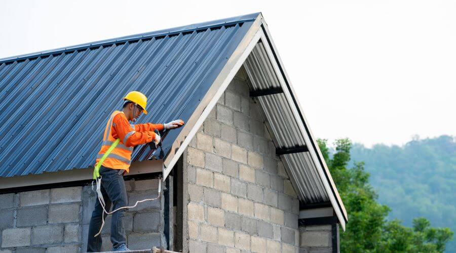 Expert new roof installation services in Bulls Gap, TN